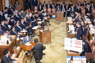 長浜議員が質問