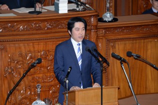 落合議員が答弁