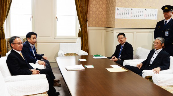 野党連携協議会に臨む4党の幹事長・書記局長