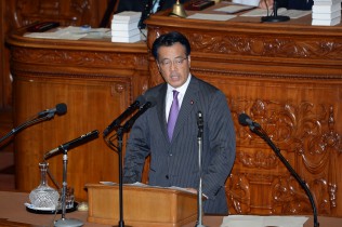 岡田克也代表