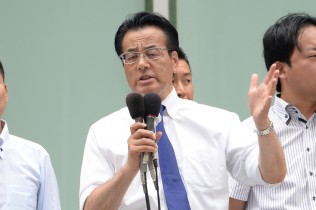 岡田克也代表