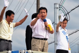 枝野幹事長と林久美子候補