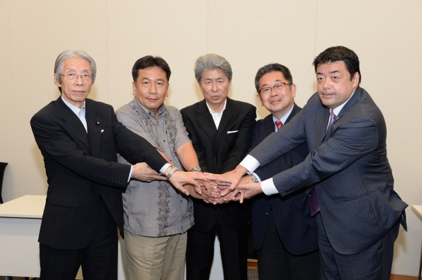 野党4党の幹事長・書記局長と鳥越俊太郎氏