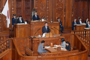 安倍内閣の姿勢を問いただす