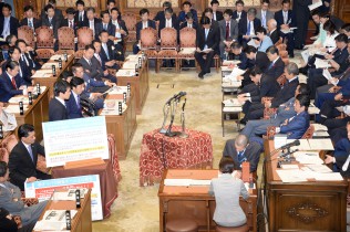 小川議員が質問