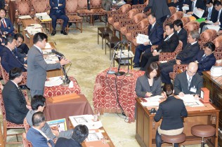 今井議員が質問