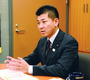 泉 健太(いずみ・けんた)衆院議員