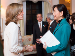 Ambassador Kennedy with Director-General Makiyama