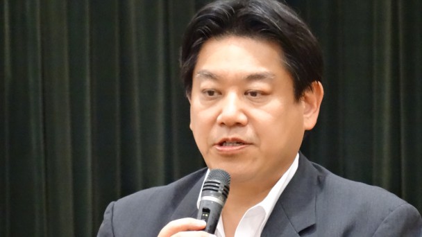 全山労大46回定期残酷大会であいさつをする羽田雄一郎団体交流委員長