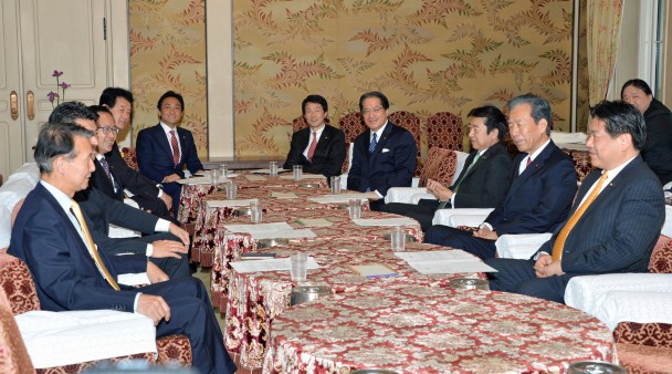 新党名は「国民民主党(略称・国民党)」で決定 新党協議会